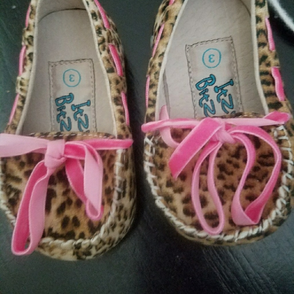Toddler shoes